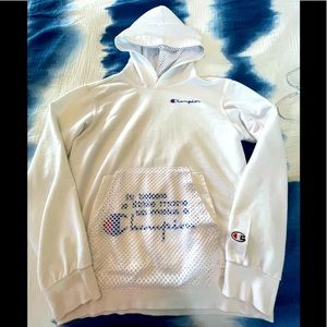 2-Champion boys lot🇺🇸  Hoodie & shorts sz 12